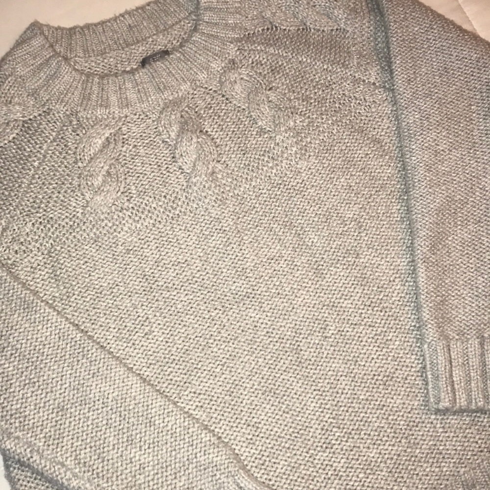 Aerie sweater